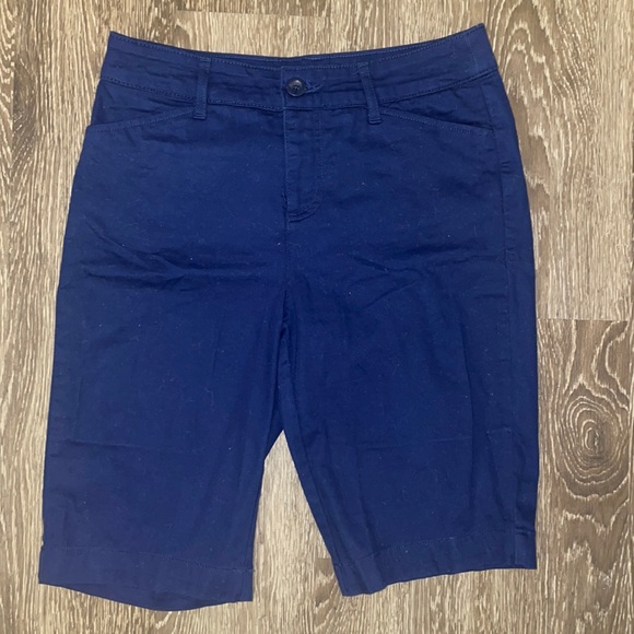 Women’s Navy Bermuda Shorts - Picture 1 of 6
